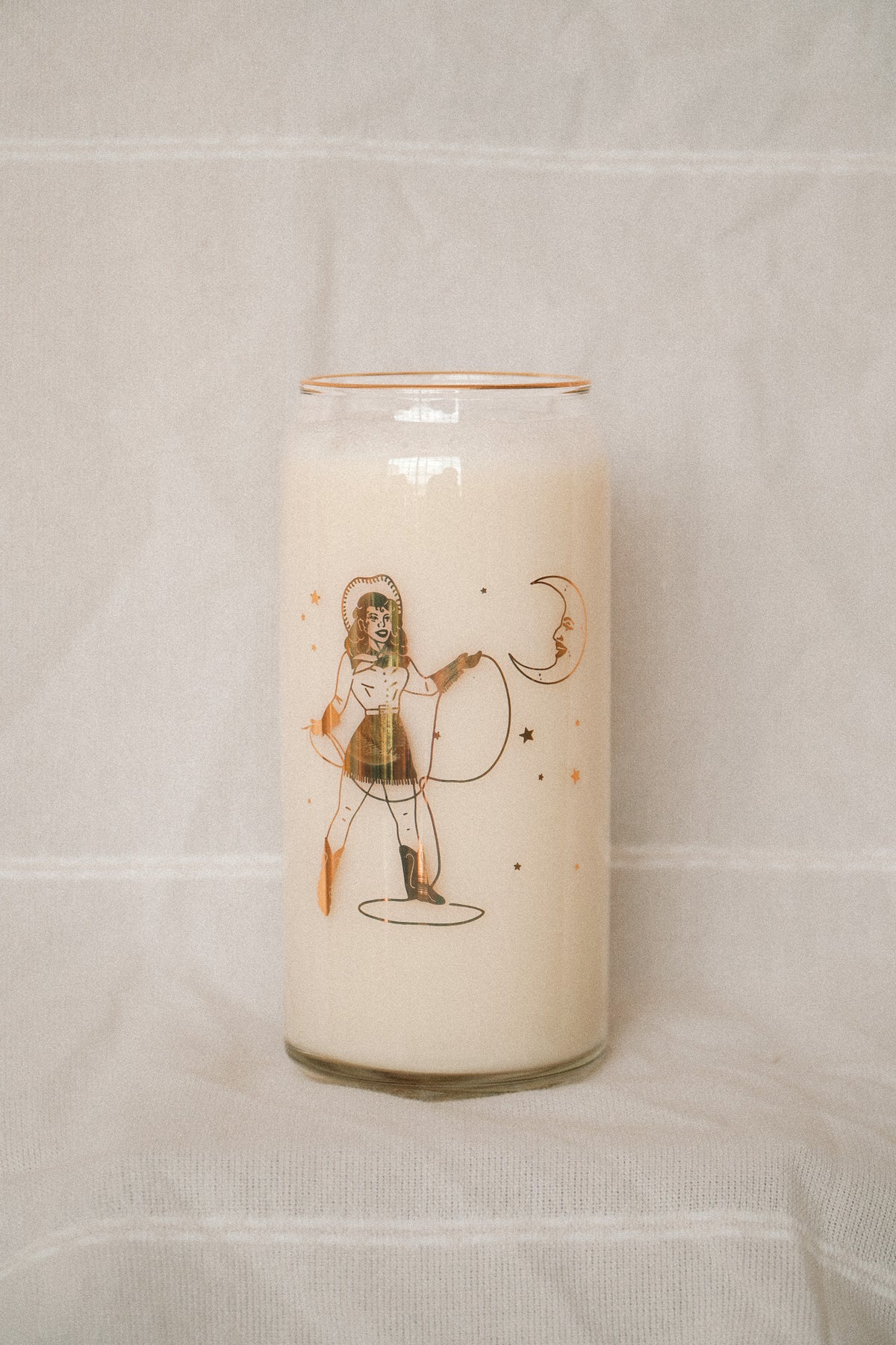 Cowgirl Lassos the Moon - 20oz