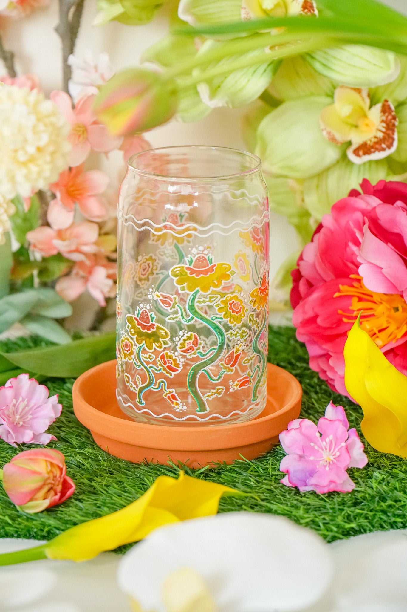 Ditzy Daisy Stained Glass Cup