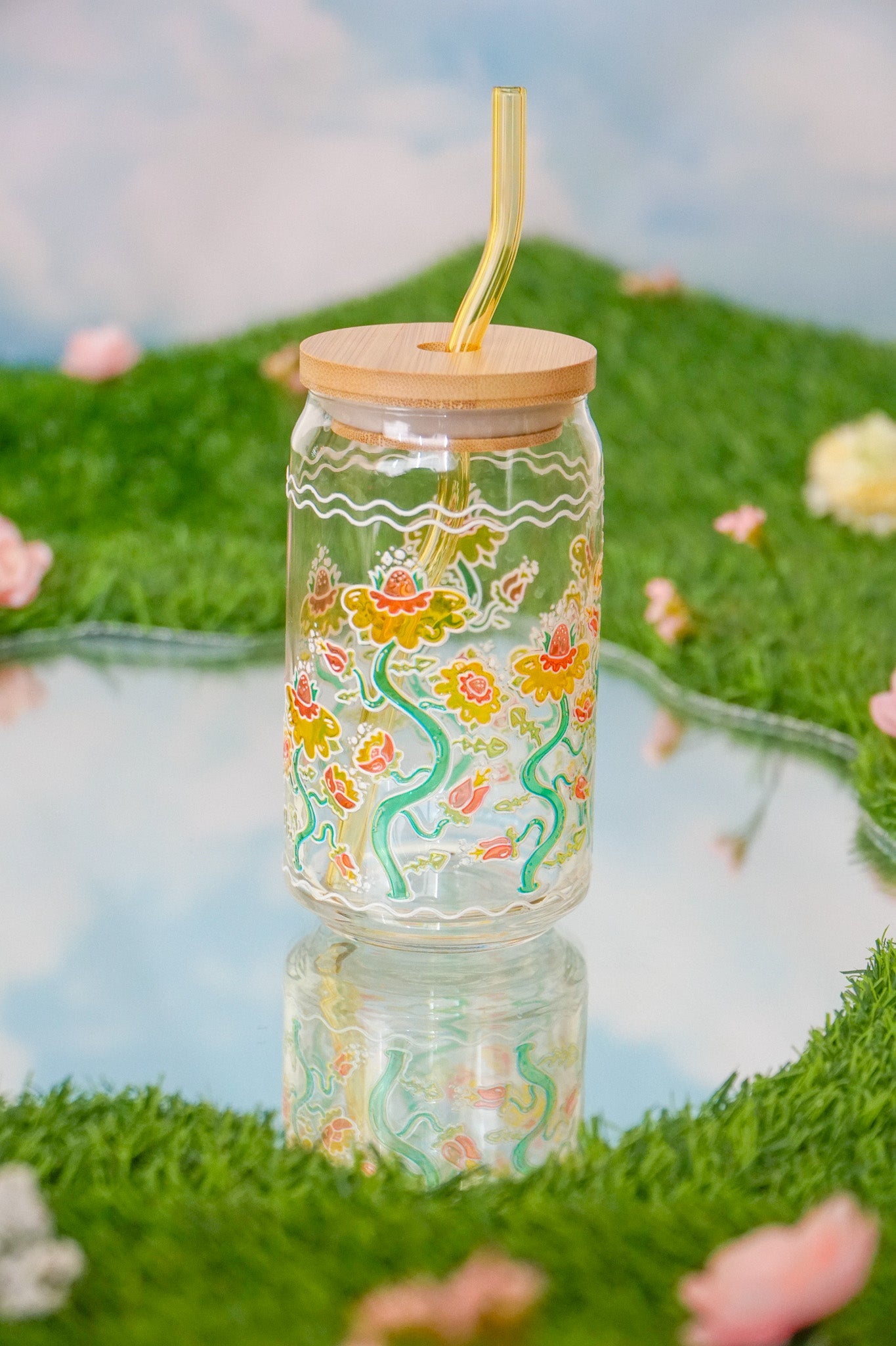 Ditzy Daisy Stained Glass Cup