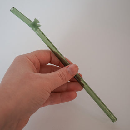 Bow Glass Straw