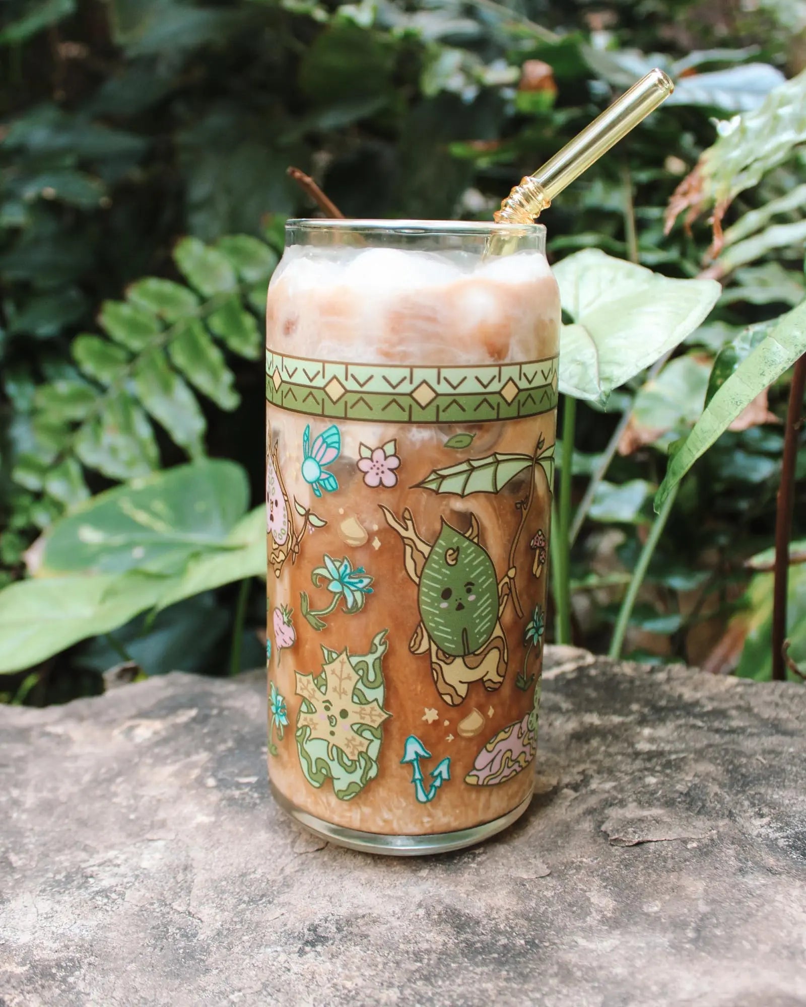 Transparent Can shape Glass Cups with Bamboo lid And Straw Ice