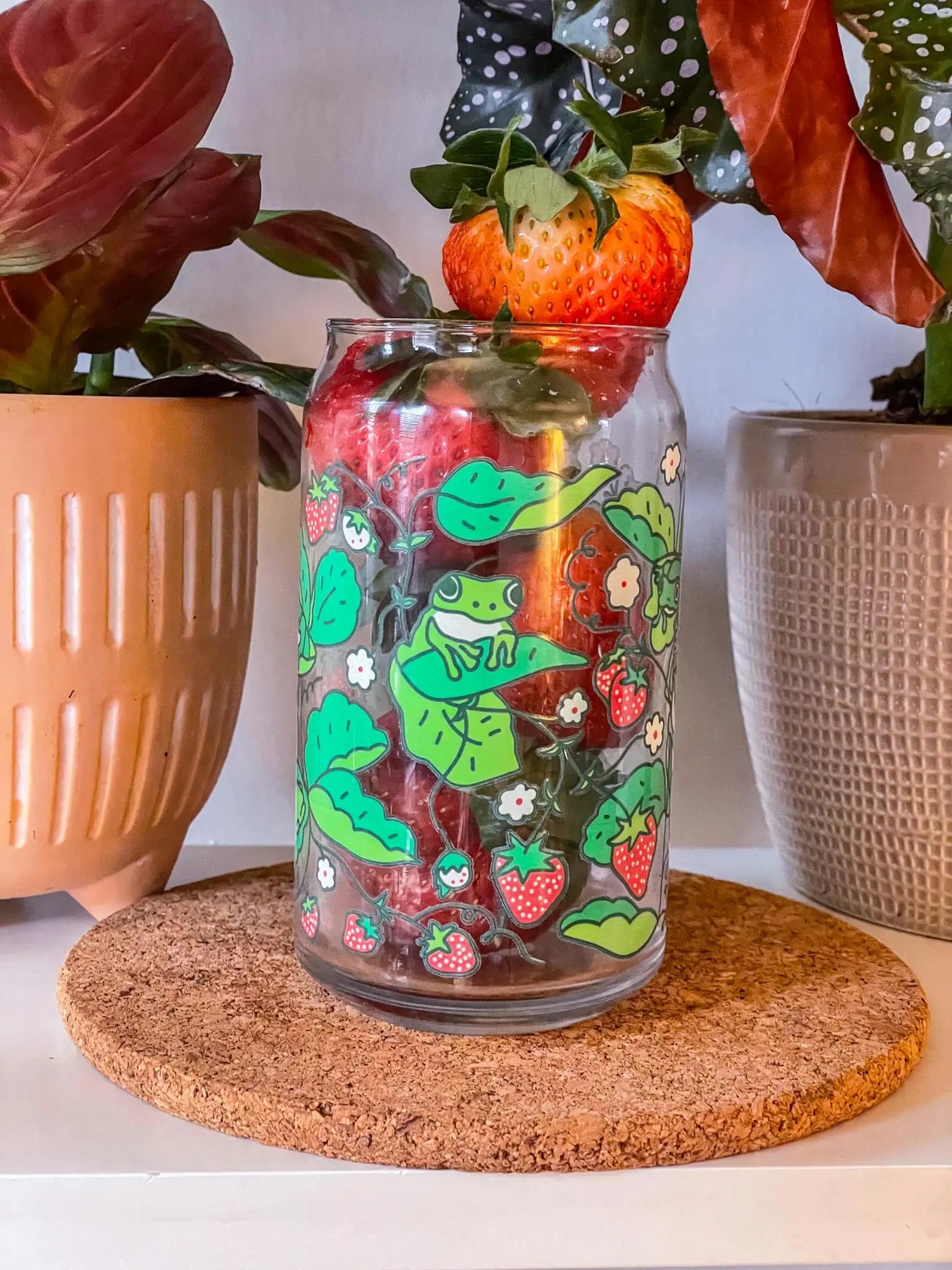 strawberry frog glass