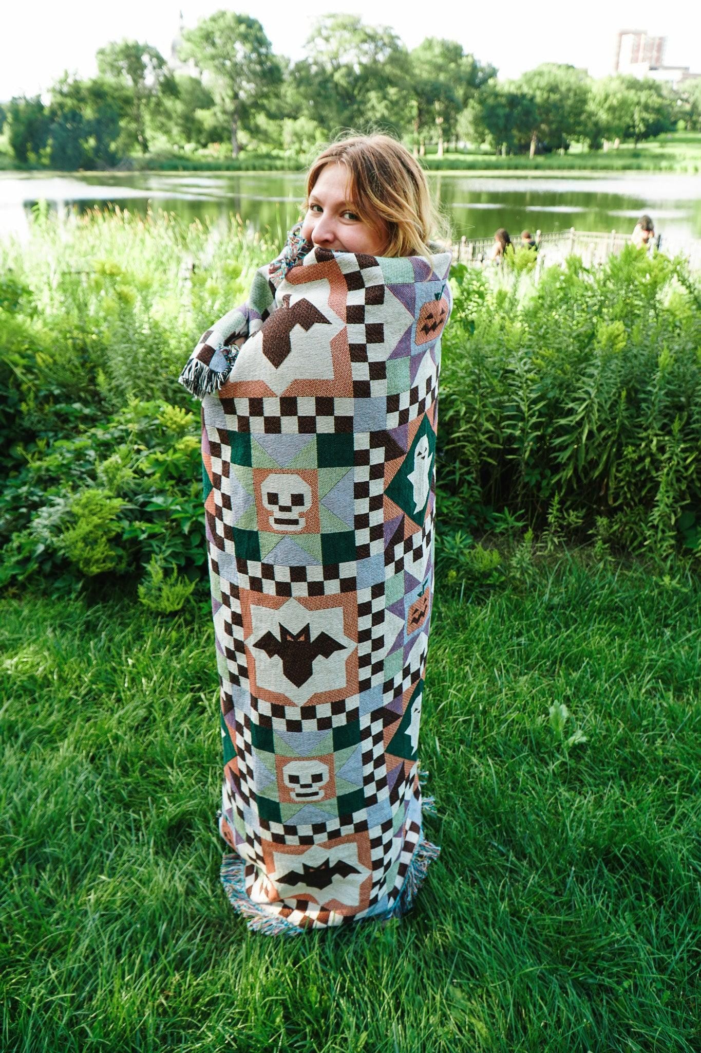 Spooky Quilt Tapestry Blanket